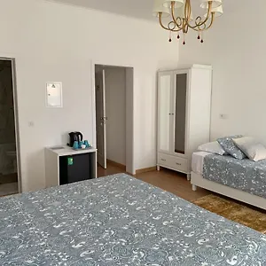 safira.hotels-lisbon-portugal.com/