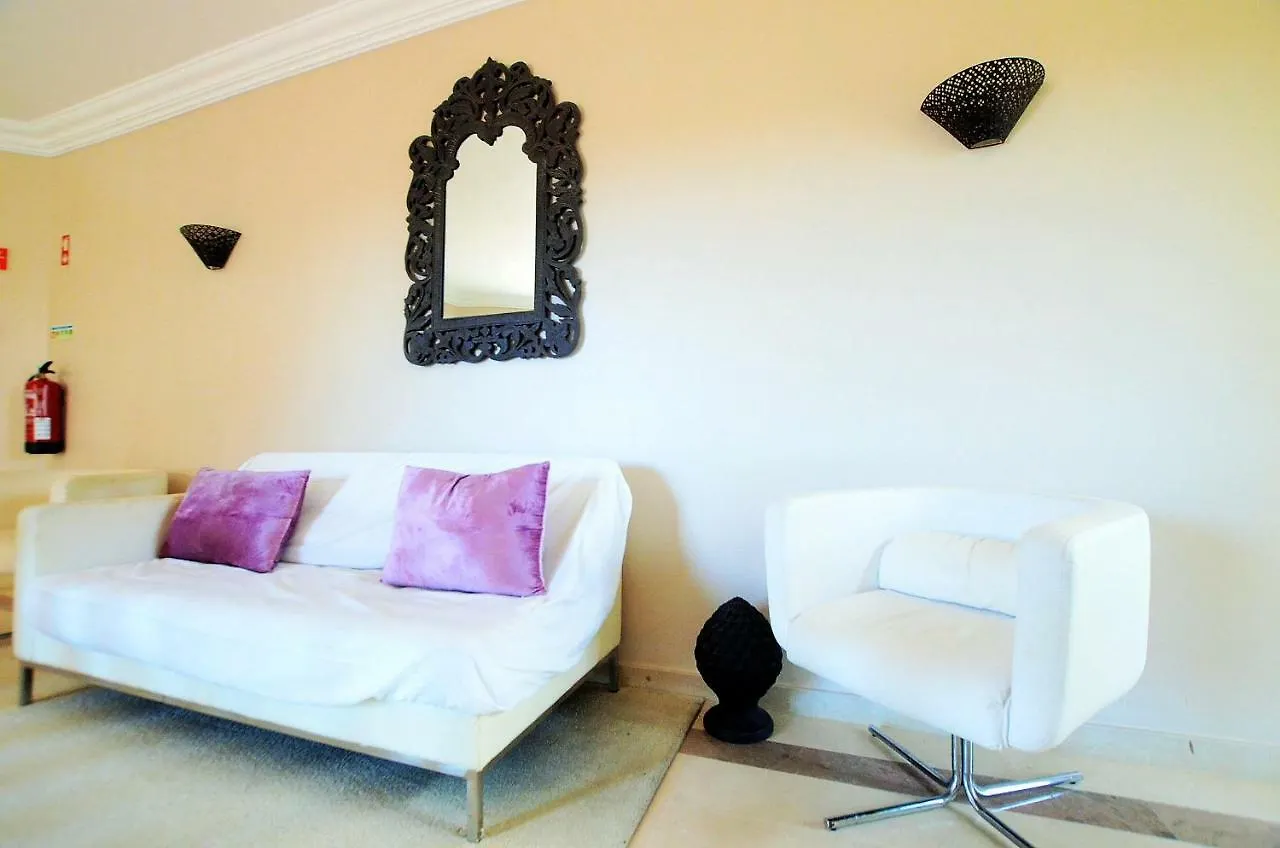 Suites & Beds Dp Albufeira Hostel